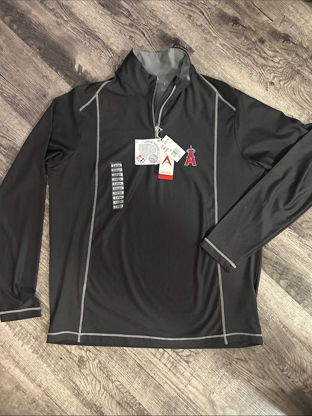 Men’s Lg Antigua MLB Angels long sleeve quarter zip